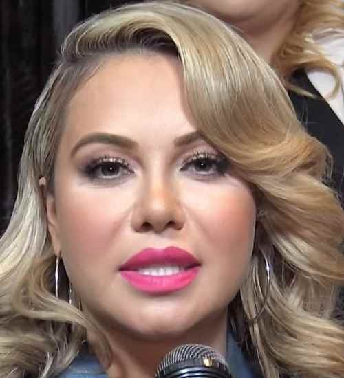 How old is Chiquis Rivera?
